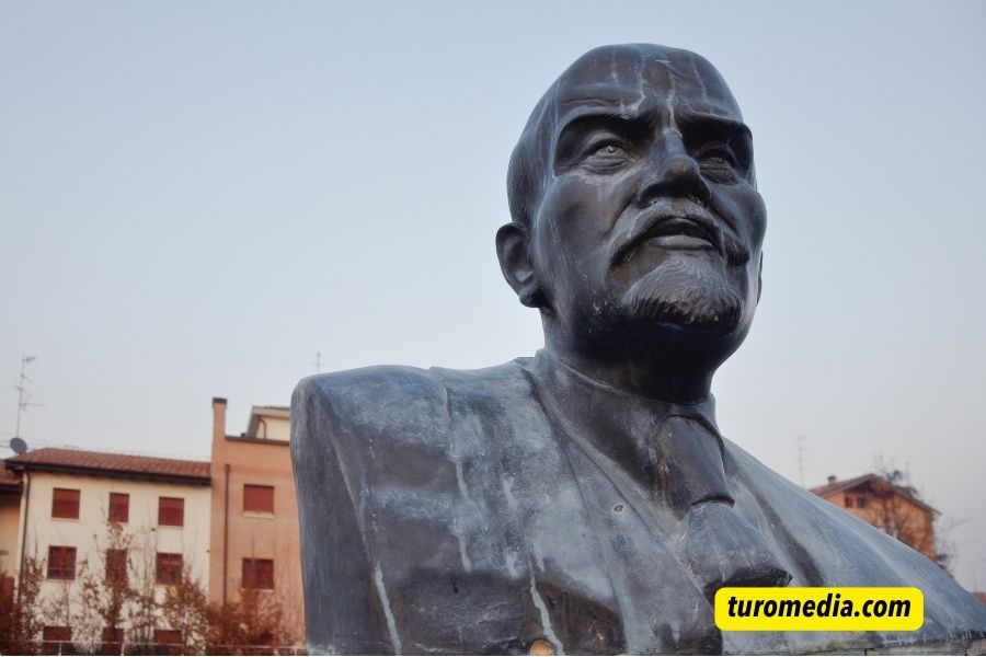Statue Of Lenin Captions For Instagram
